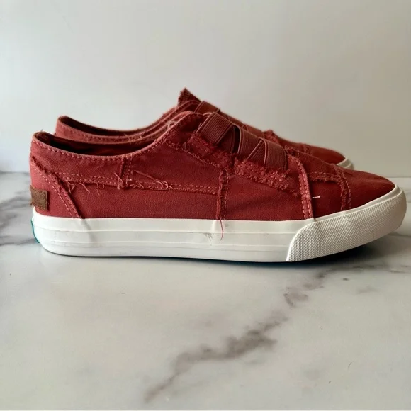 Blowfish Malibu Marley Slip-On Sneakers (8M) - Picture 3 of 9